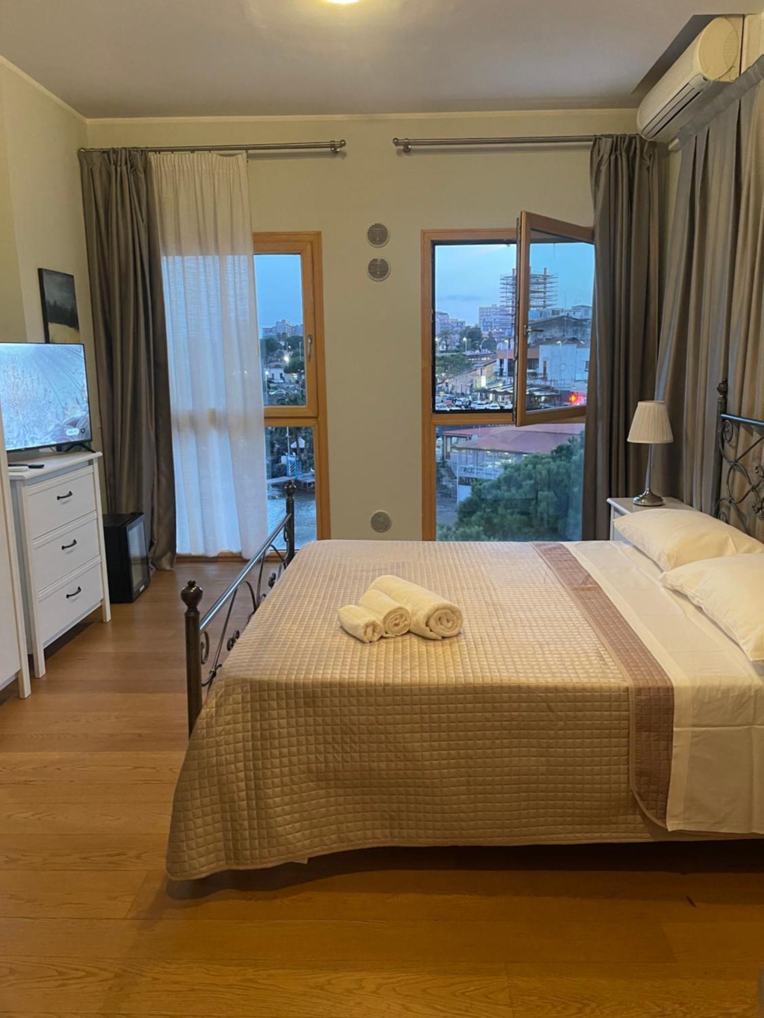 Baia Di Ognina Bed & Breakfast Catania Exterior photo