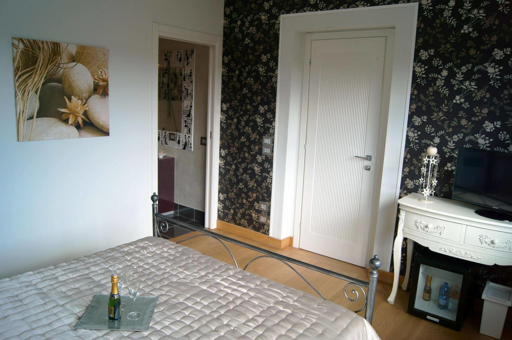 Baia Di Ognina Bed & Breakfast Catania Exterior photo