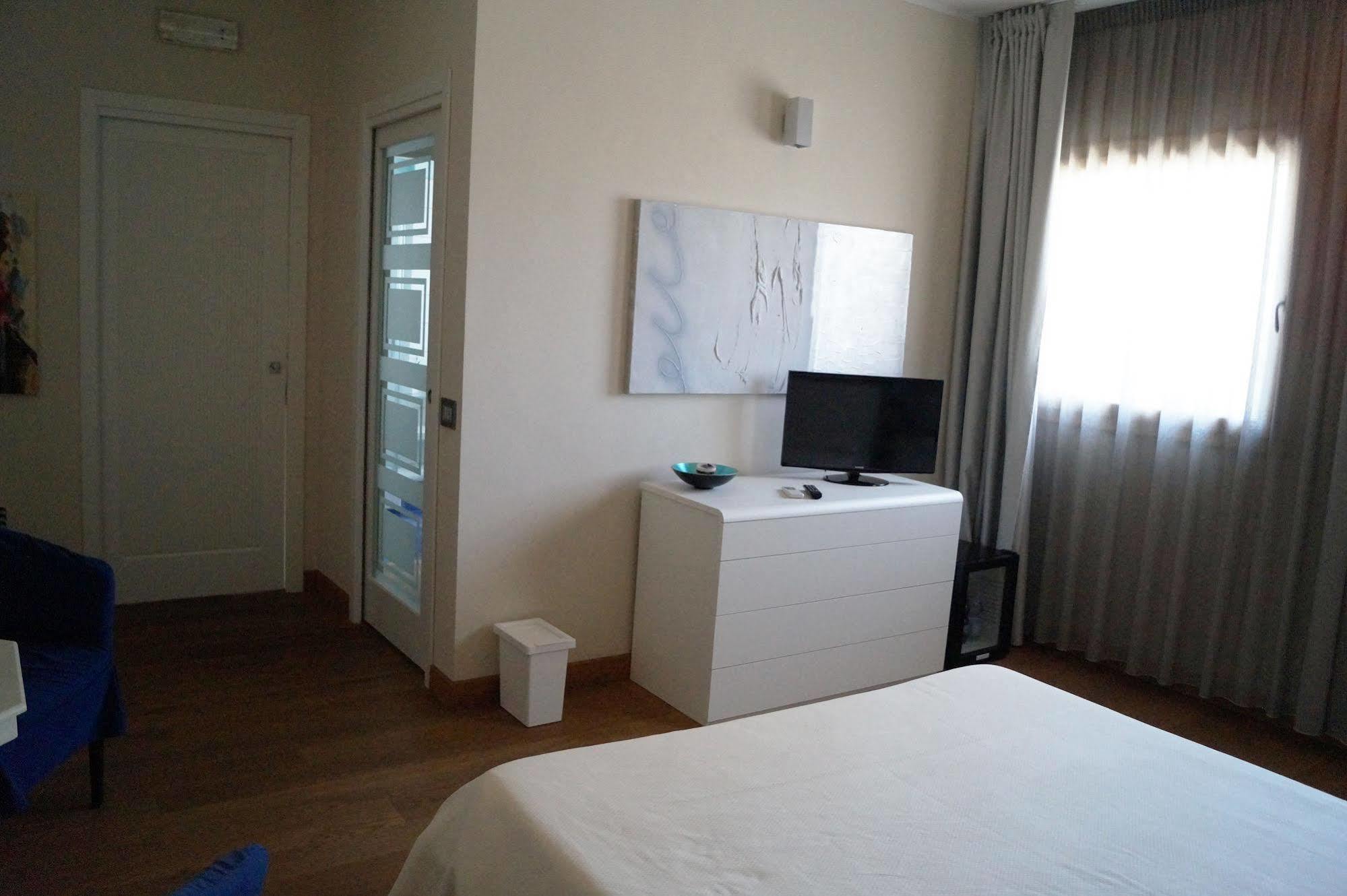 Baia Di Ognina Bed & Breakfast Catania Exterior photo