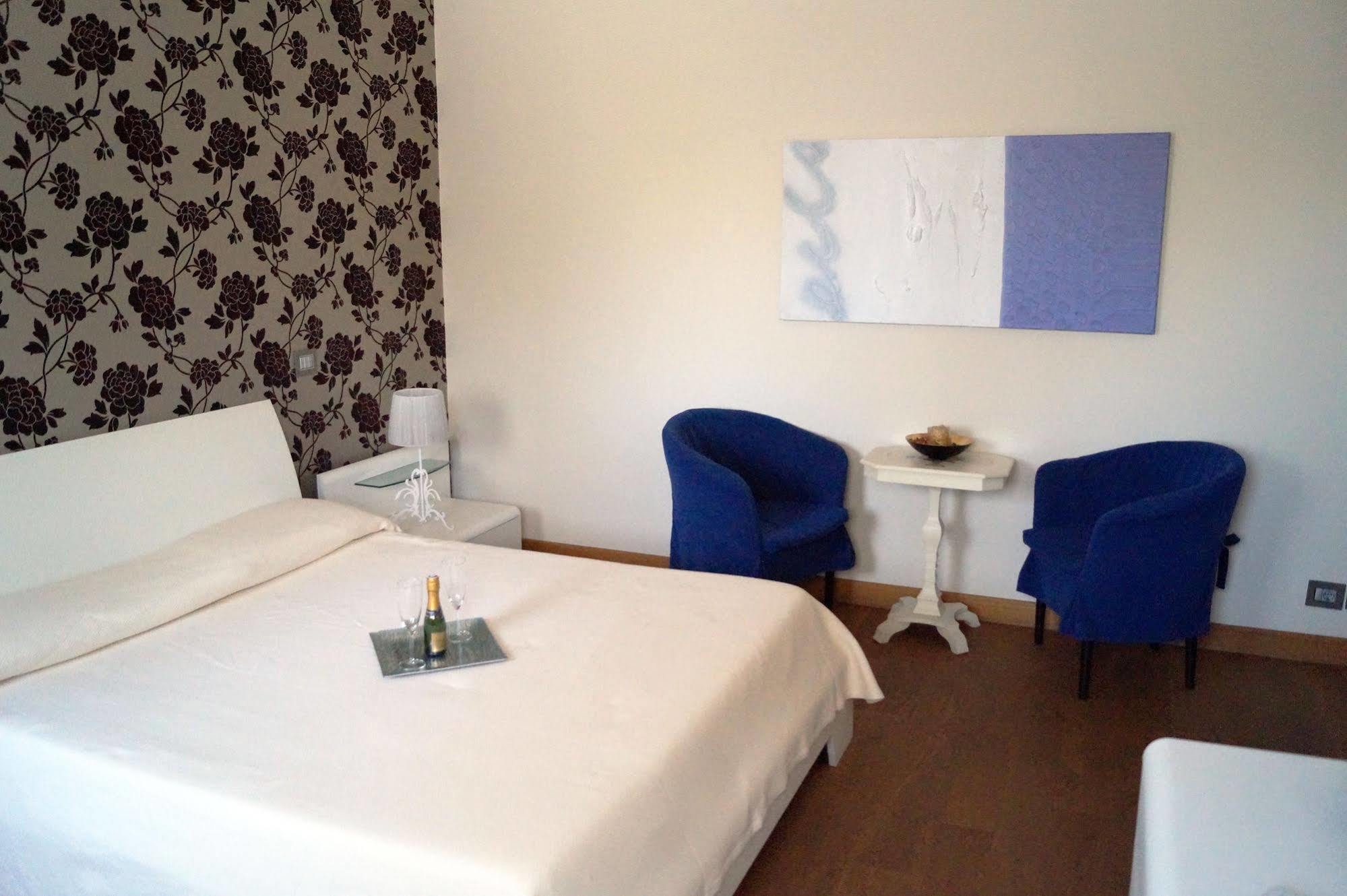 Baia Di Ognina Bed & Breakfast Catania Exterior photo