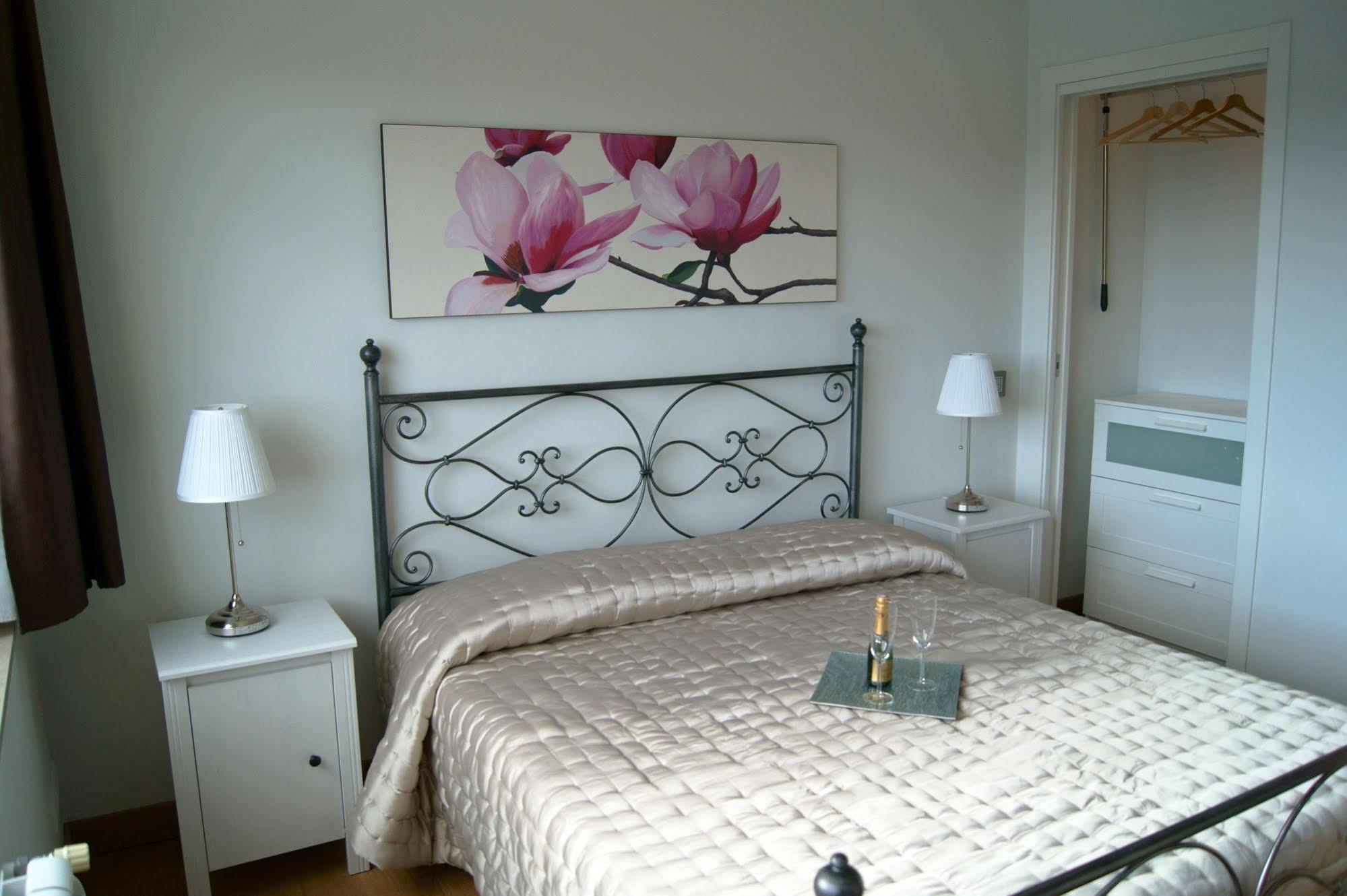 Baia Di Ognina Bed & Breakfast Catania Exterior photo